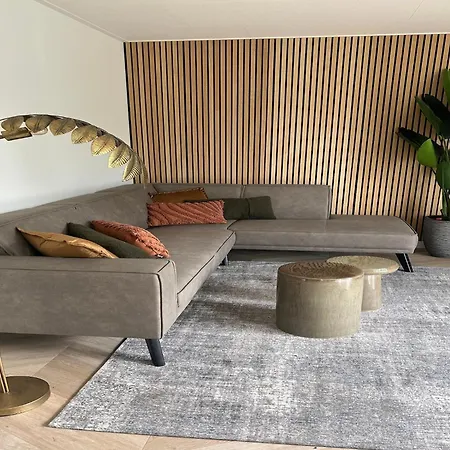 Holiday Home In Ulicote Palette Resort De-Steppe Feriehus