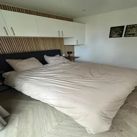Feriehus Holiday Home In Ulicote Palette Resort De-Steppe *