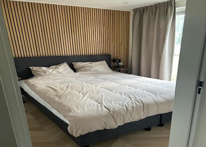 Forest Escape In Holiday home *