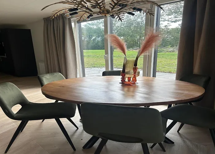 Forest Escape In Nyaraló Ulicoten